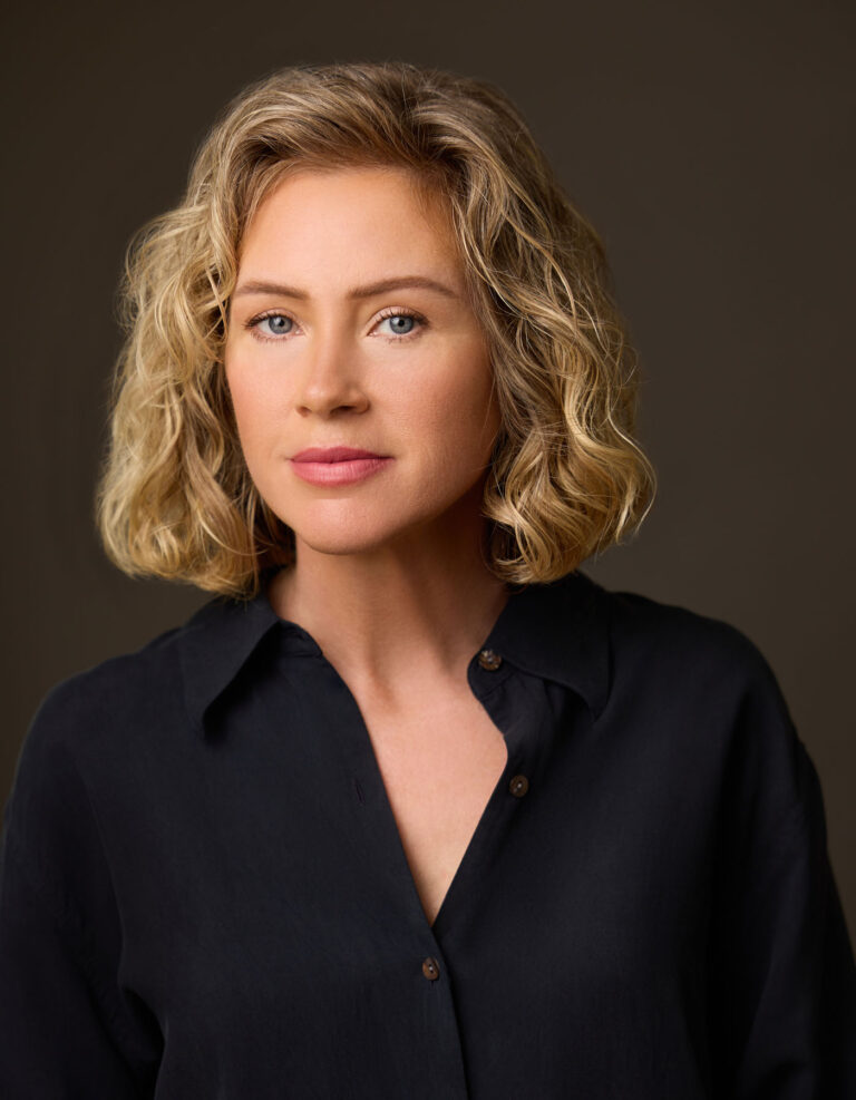 Realtor Headshot for Joni