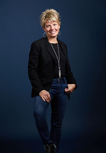 Corporate headshot for Yardi Systems employee, professional business headshots Goleta