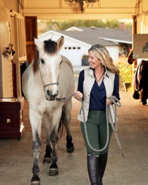 _kathy-kamei-and-horse